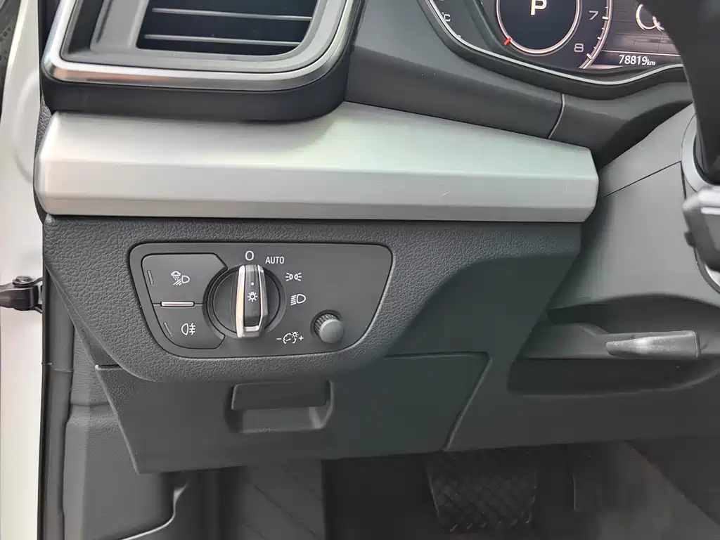 Audi Q5L 2020 40 TFSI Fashion