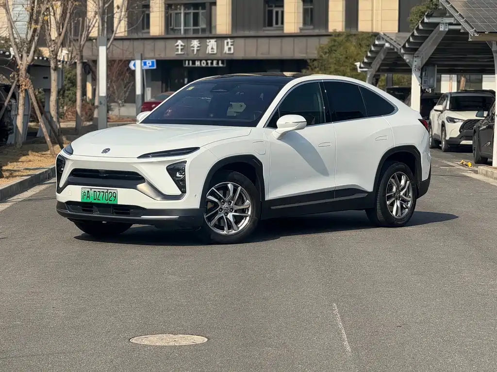 NIO NIO EC6