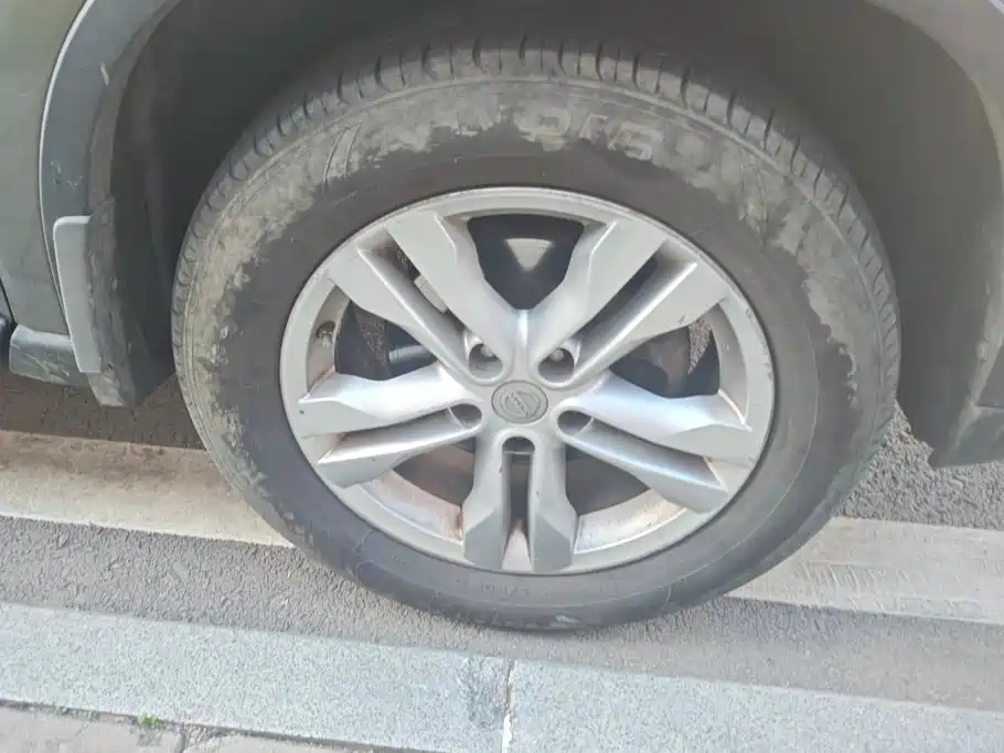 Nissan X-Trail — миниатюра 6