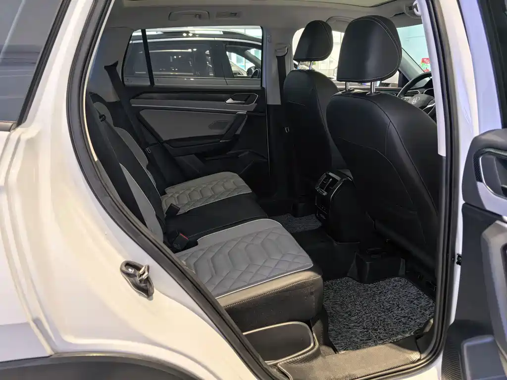 Volkswagen Tayron — миниатюра 9