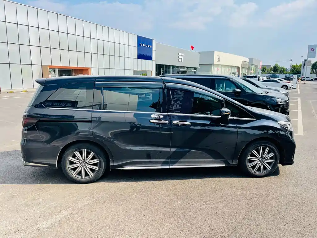 Honda Odyssey — миниатюра 18