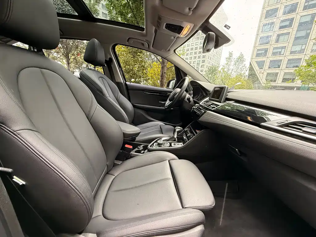 BMW 2 серии 2 2015 218i Sport