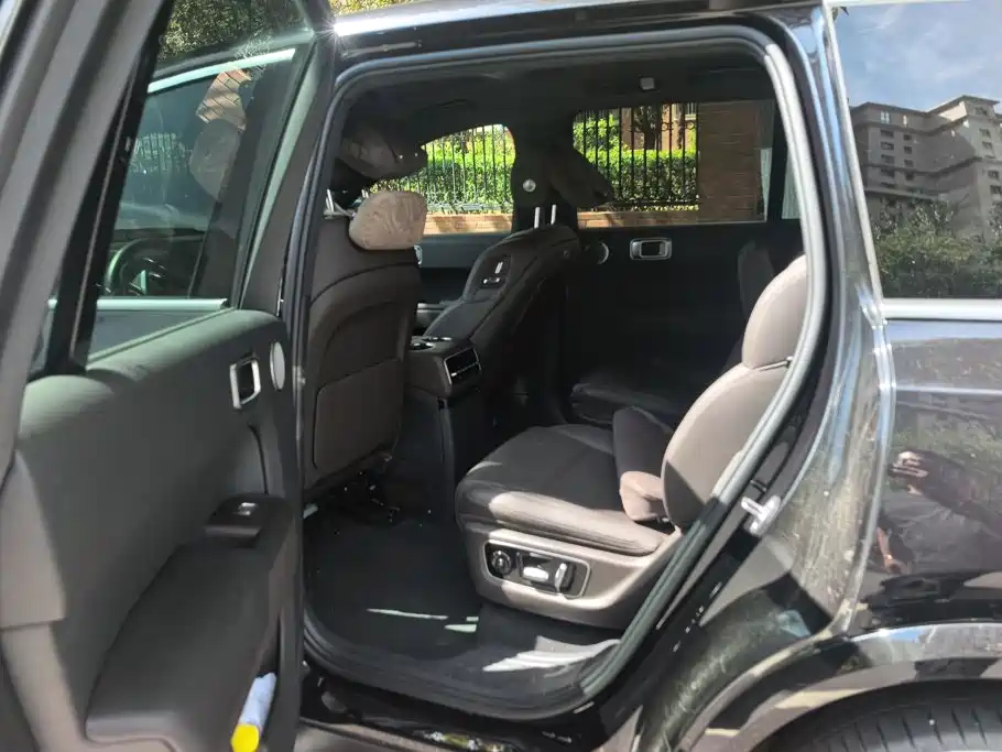 Li Auto Li L9 — миниатюра 11