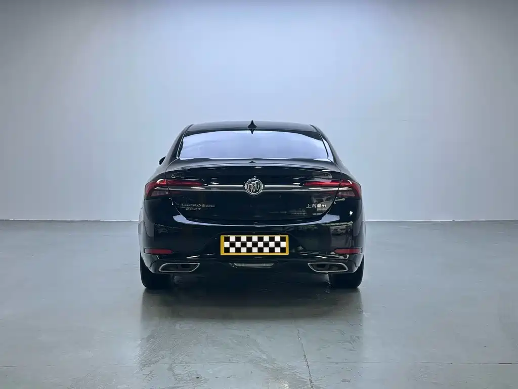 Buick LaCrosse 2021 652T Luxury