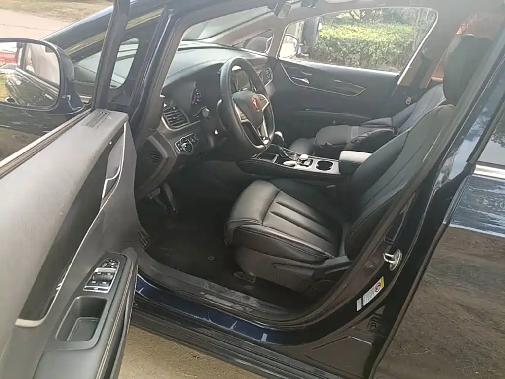 BYD MAX — миниатюра 16