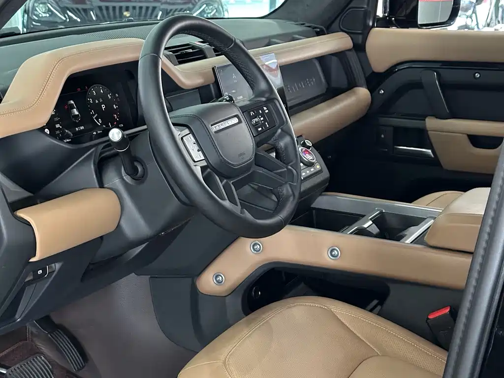 Land Rover Defender — миниатюра 7