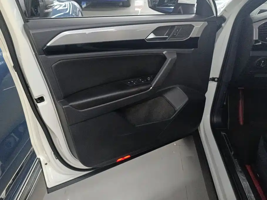 Volkswagen Tayron — миниатюра 7