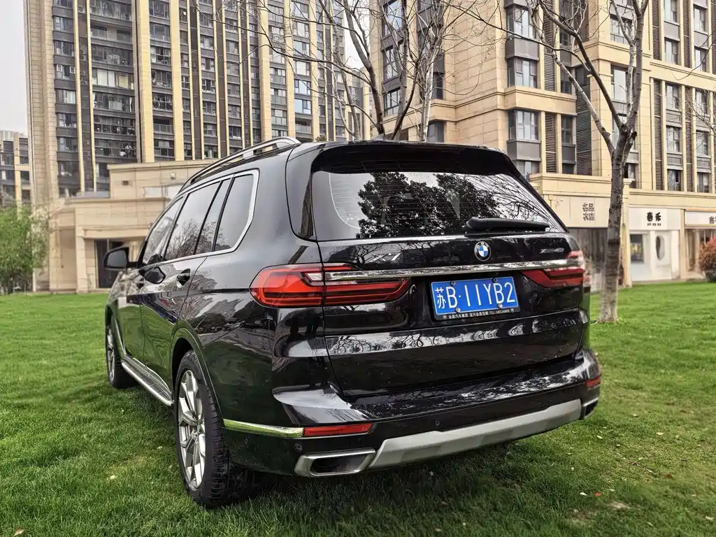 BMW X7 2022 xDrive40i Lead Luxury