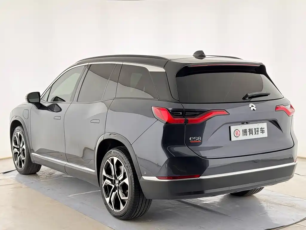 NIO ES8 — миниатюра 11