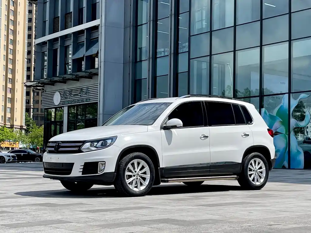 Купить Volkswagen Tiguan