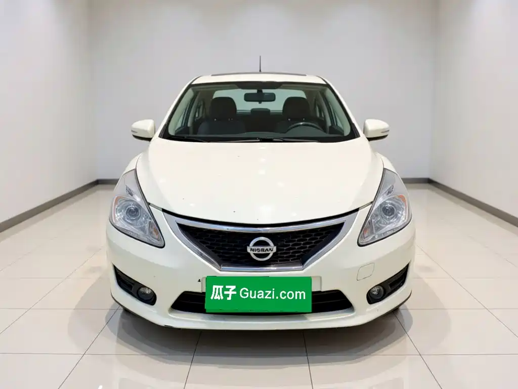 Nissan Tiida — миниатюра 2