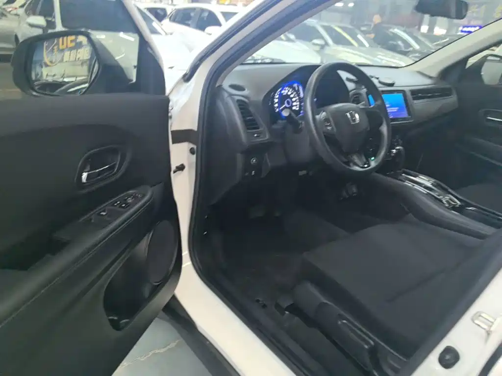 Honda Vezel — фотографии объявления, Фото 16