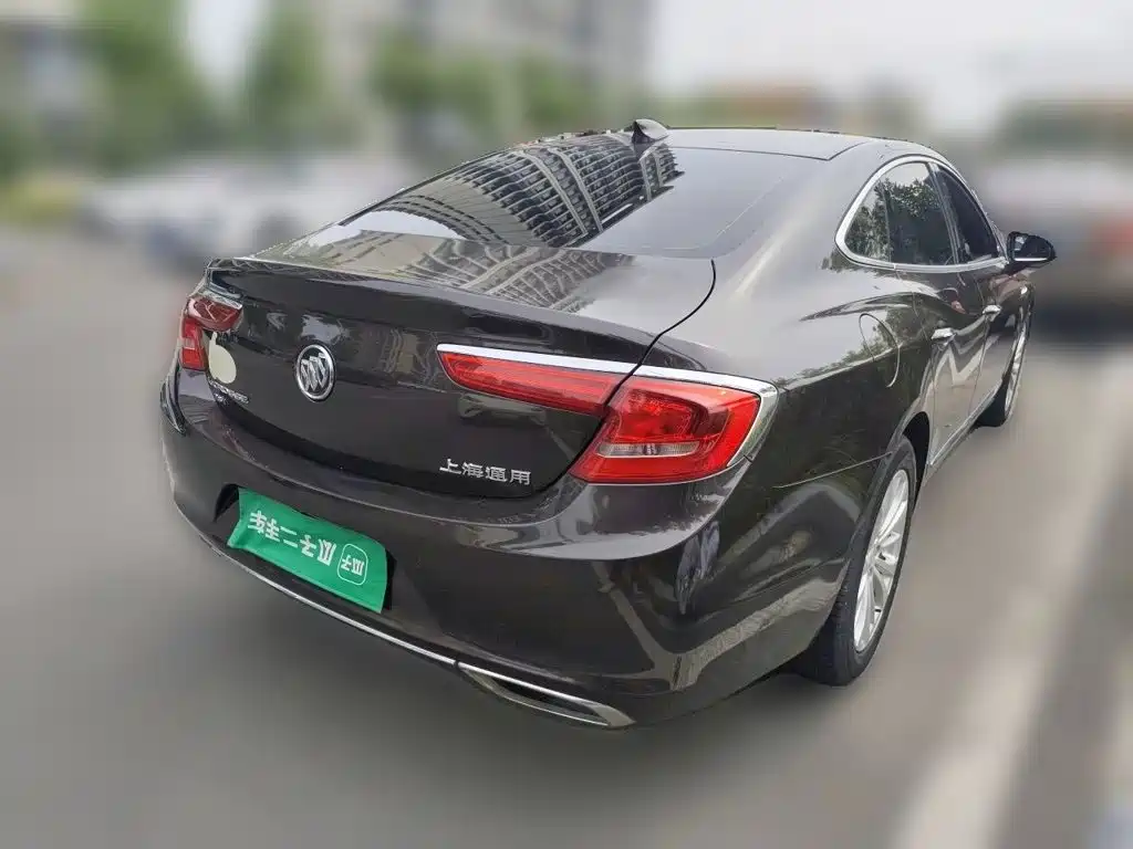 Buick LaCrosse — миниатюра 6