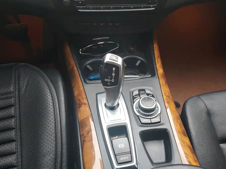 BMW X5 (Import) — миниатюра 16