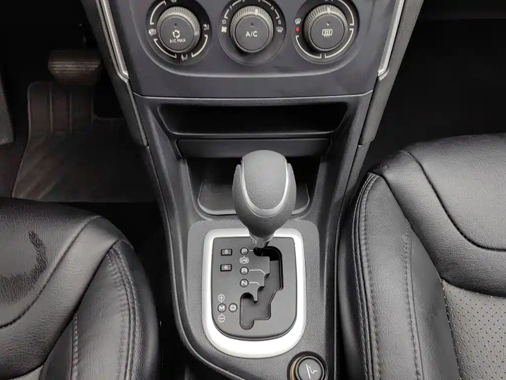 Peugeot 308 — миниатюра 13
