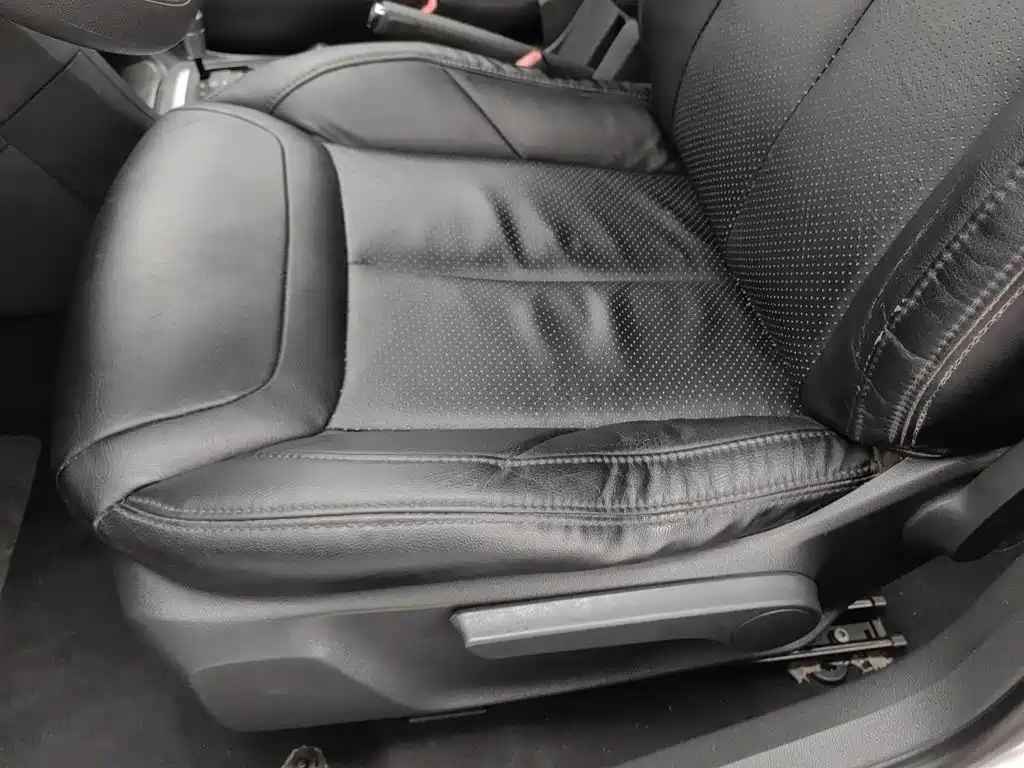 Peugeot 308 — миниатюра 20
