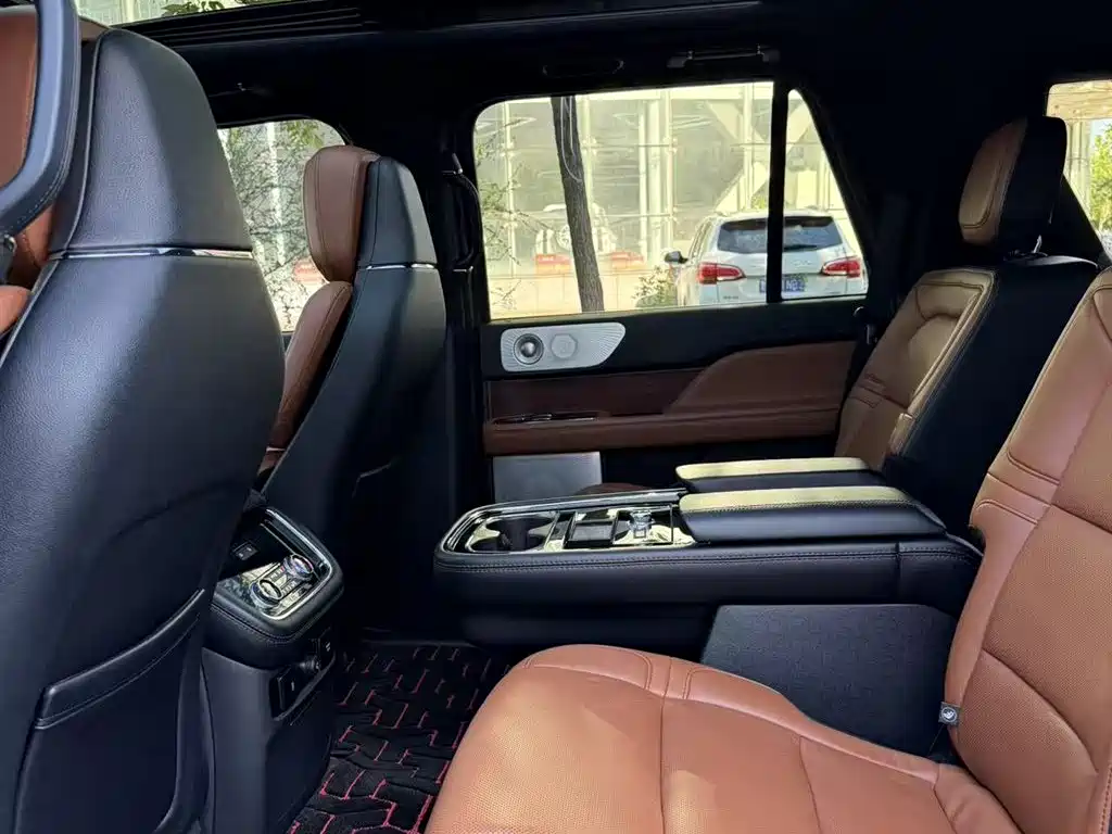 Lincoln Navigator 2020 3.5T