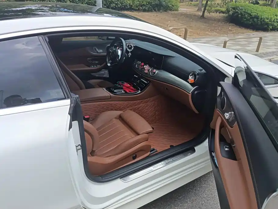 Mercedes-Benz E-Class (Import) — миниатюра 8