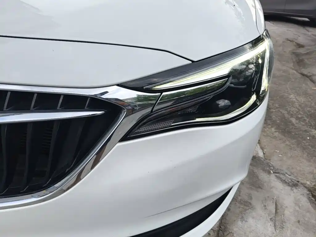 Buick Excelle — миниатюра 24