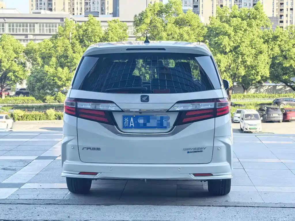 Honda Odyssey — миниатюра 5