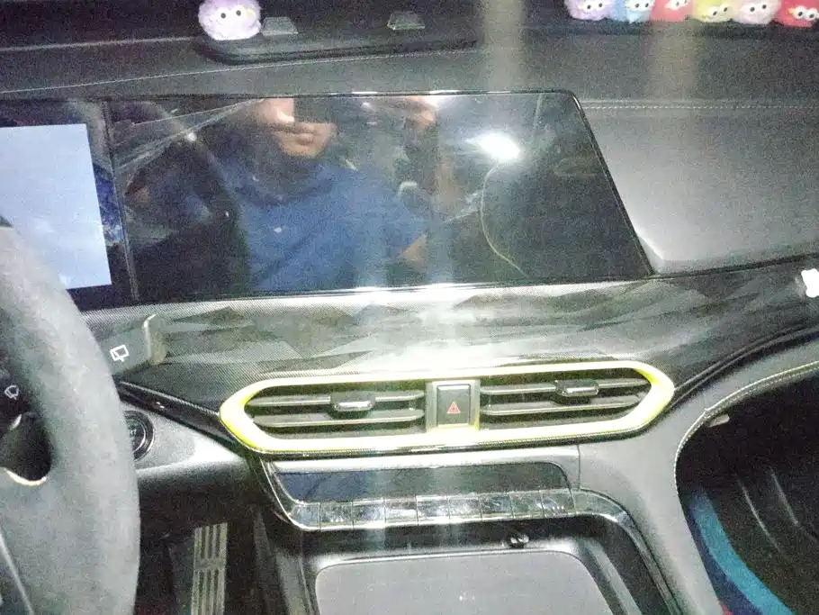 Changan UNI-T — миниатюра 13