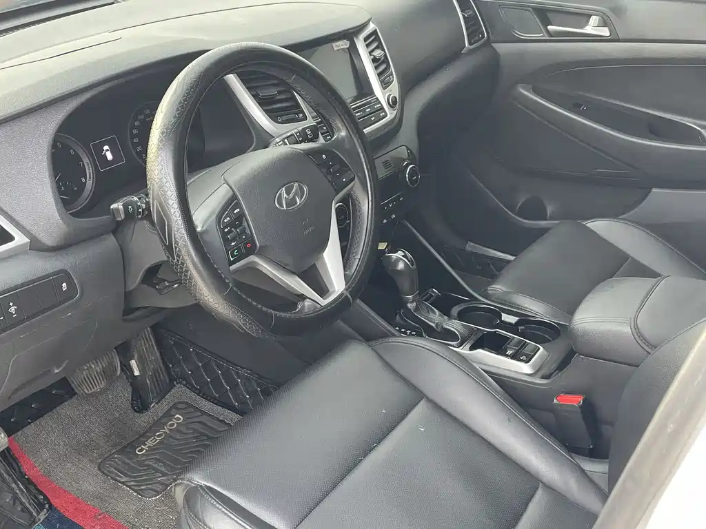 Hyundai Tucson 2015 1.6T DCT