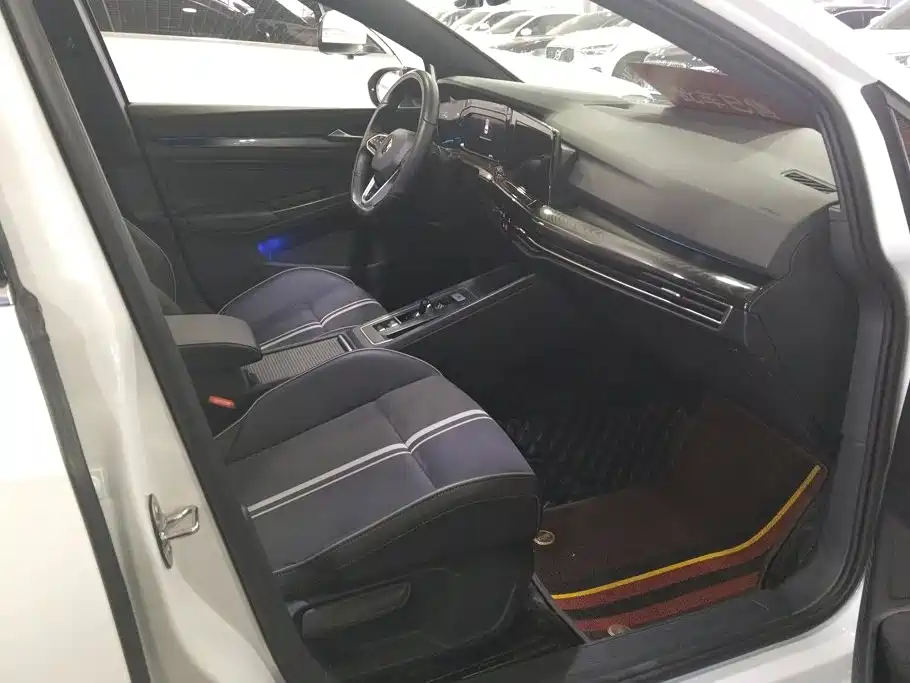 Volkswagen Golf — миниатюра 8