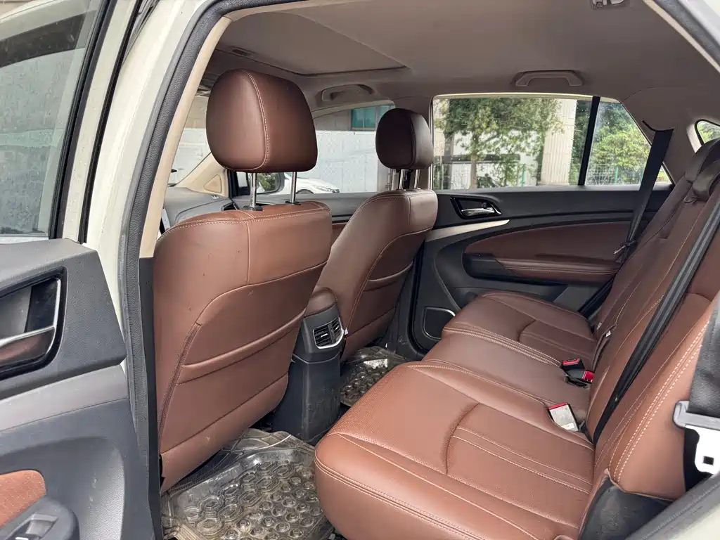 BYD S7 — миниатюра 5