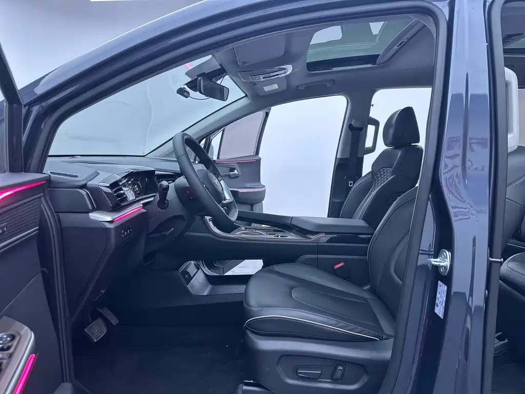 Hyundai Custo — миниатюра 11