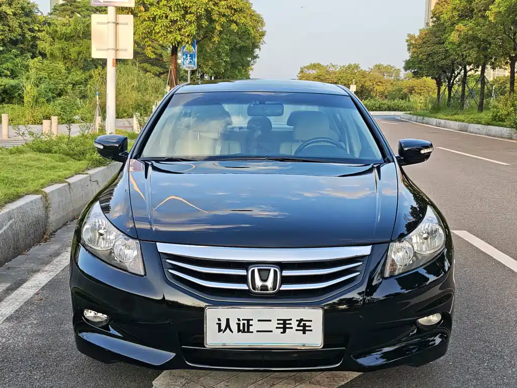 Honda Accord — миниатюра 2
