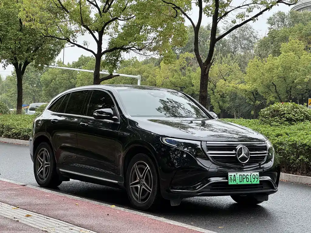 Mercedes-Benz EQC — миниатюра 3