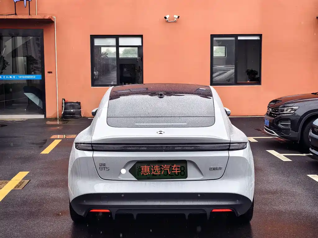 NIO ET5 2022 75kWh