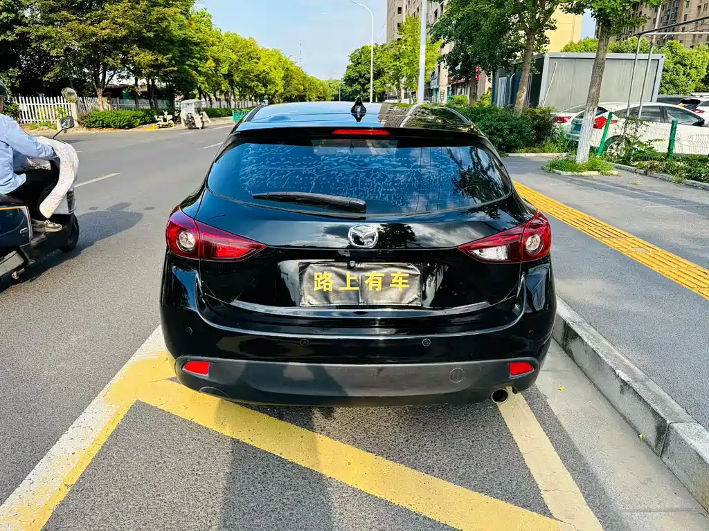 Mazda 3 Axela — миниатюра 5