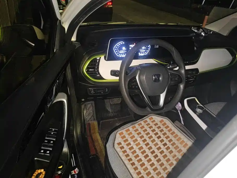 Changan Benben E-Star — миниатюра 12