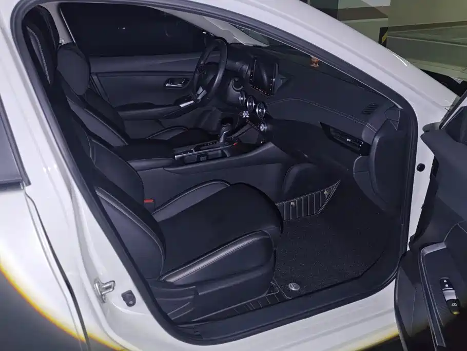 Nissan Sylphy — миниатюра 8