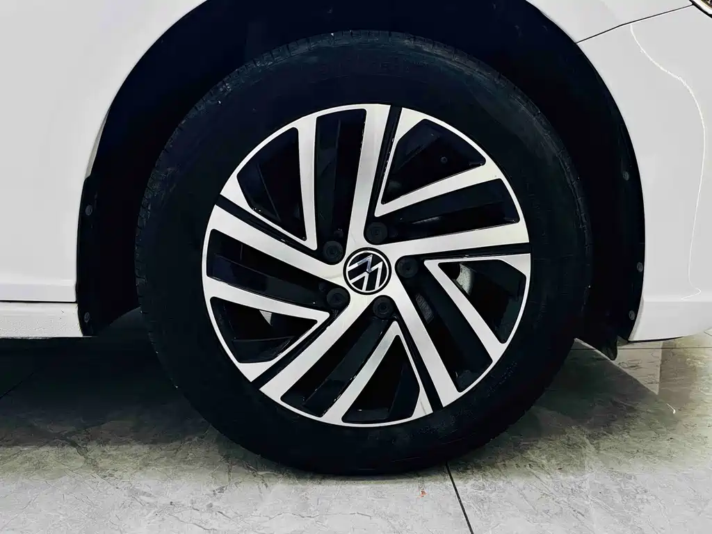 Volkswagen Lavida — миниатюра 19