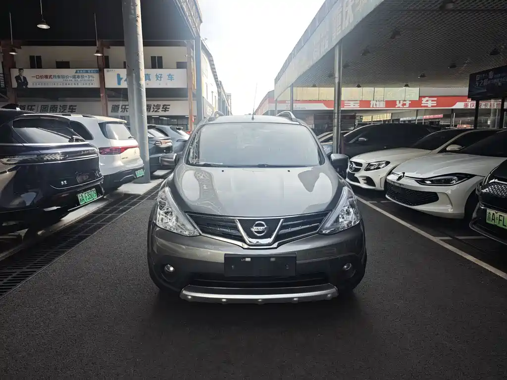 Nissan Livina — миниатюра 2