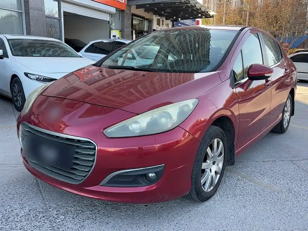 Peugeot 308 2015