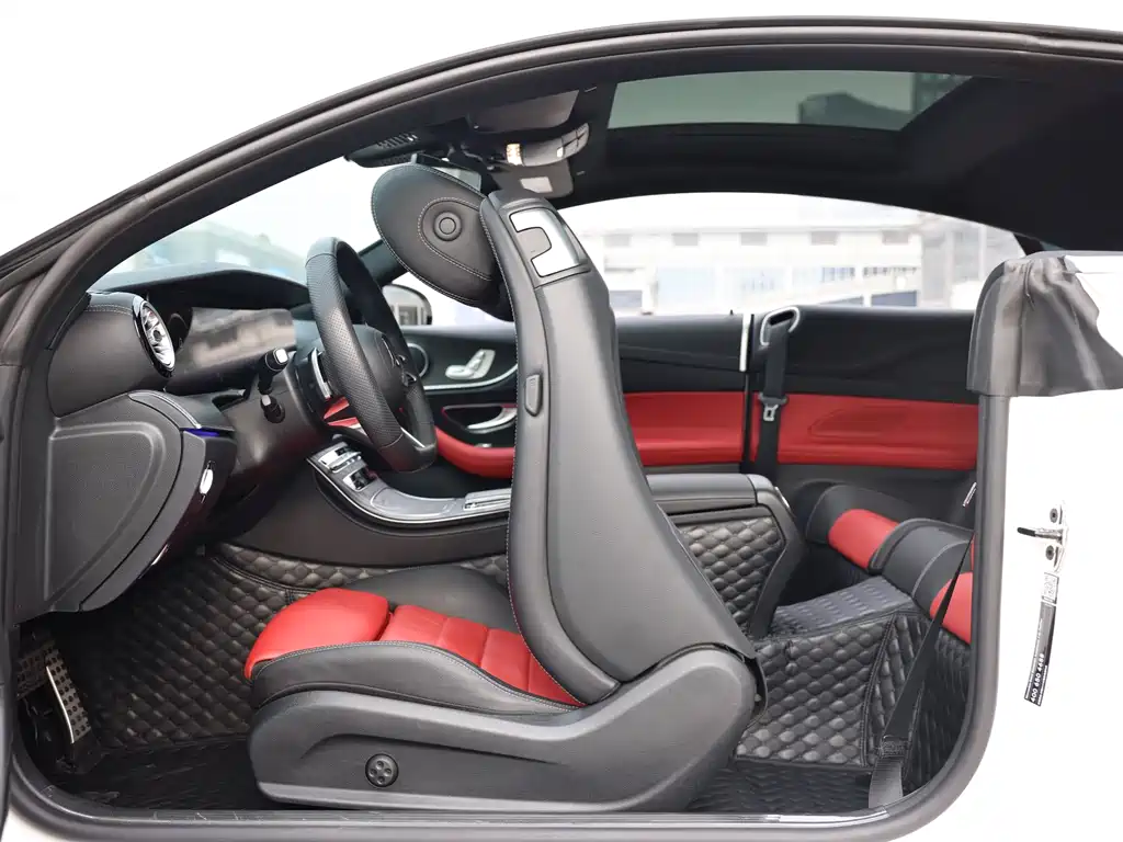 MERCEDES-BENZ E CLASS