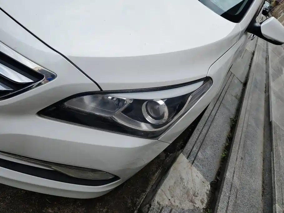 Hyundai Mistra — миниатюра 5
