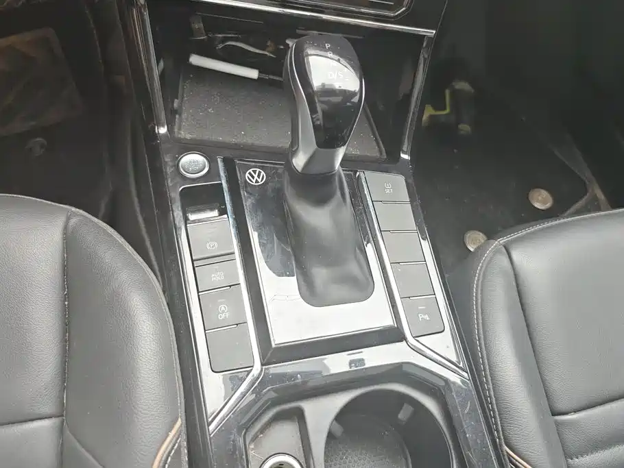 Volkswagen Passat — миниатюра 16