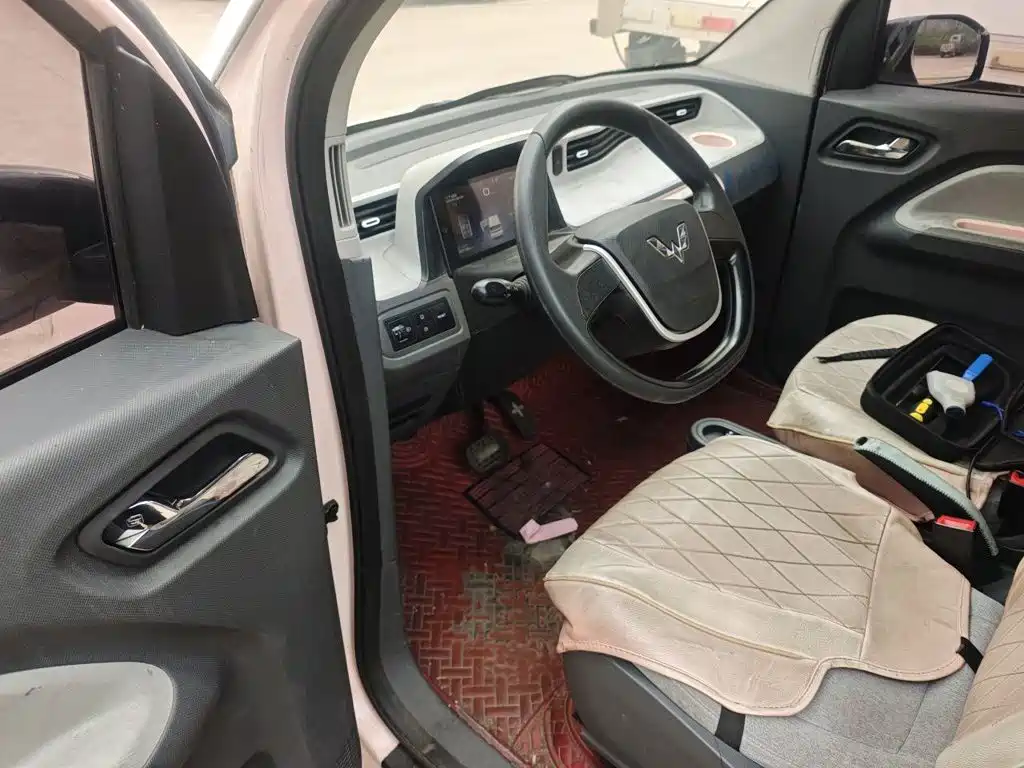 Wuling MINIEV — миниатюра 17