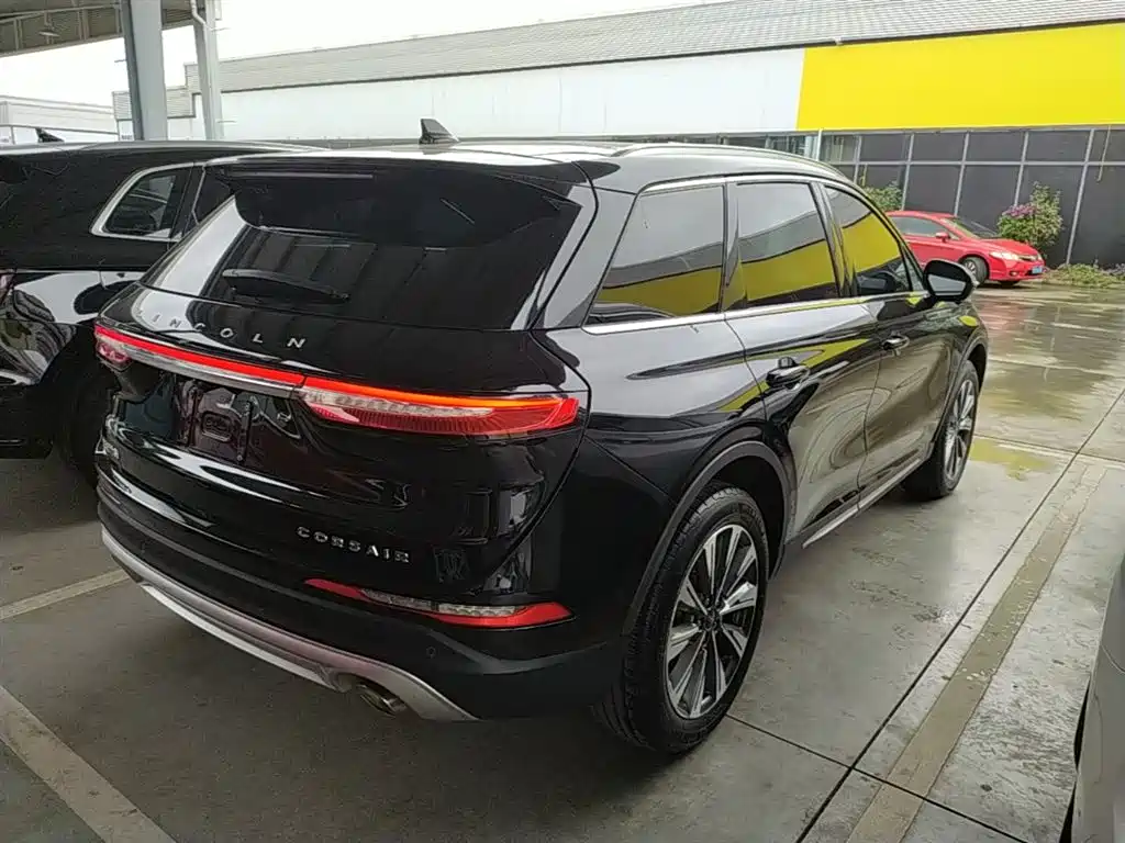 Lincoln Corsair 2022 2.0T