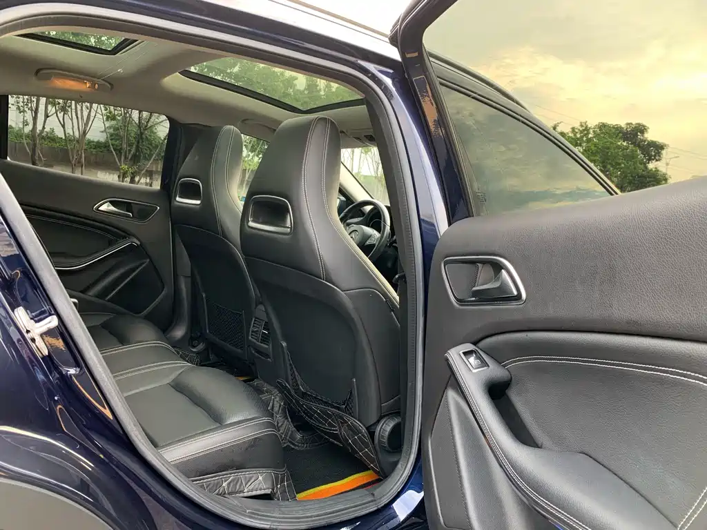 Mercedes-Benz GLA — миниатюра 15