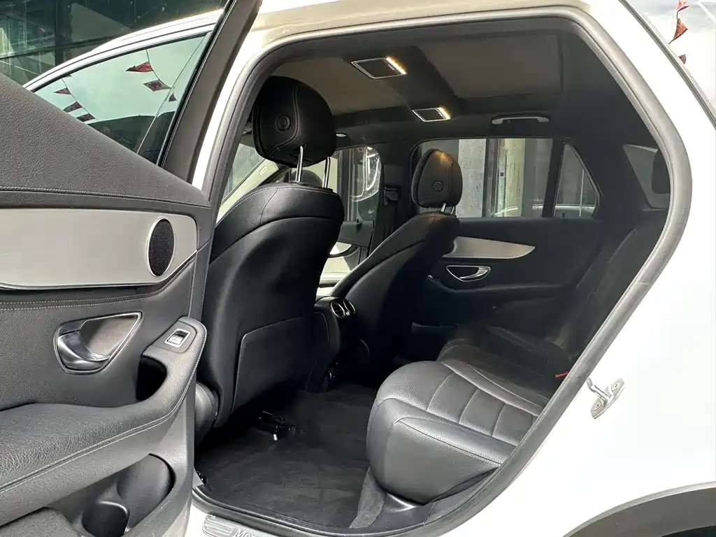 Mercedes-Benz GLC 2019 GLC 200 L 4MATIC