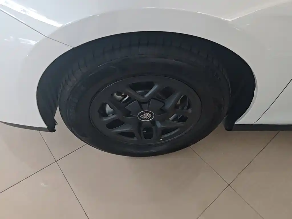BYD Qin PLUS — миниатюра 23