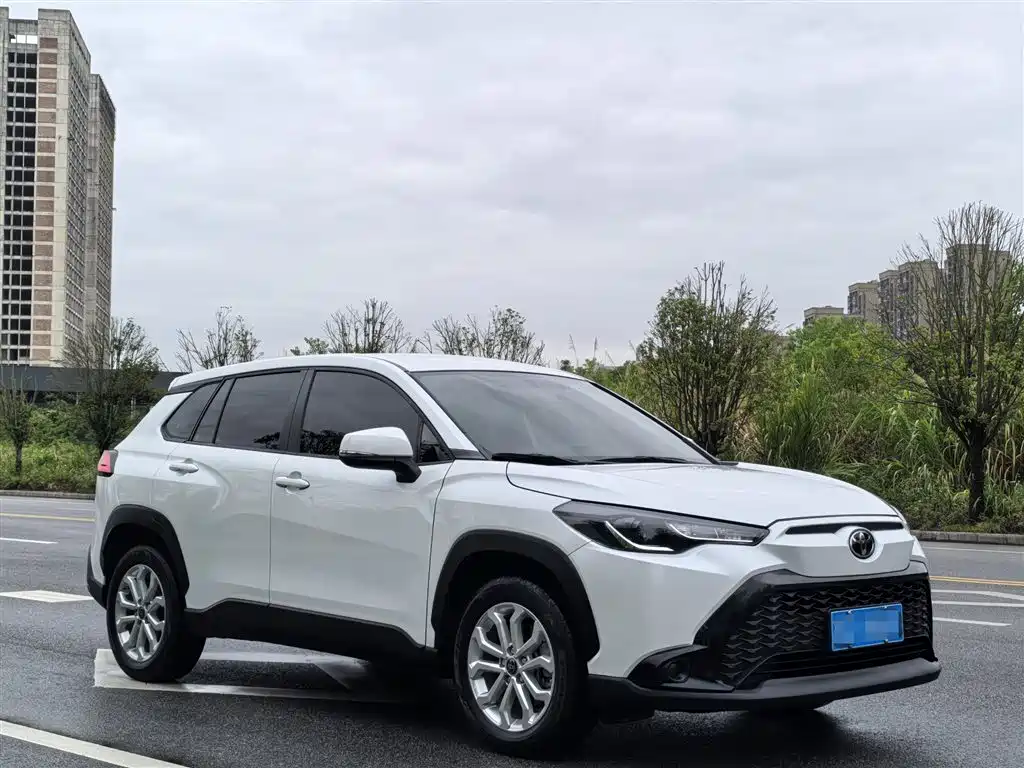 Toyota Frontlander — миниатюра 3