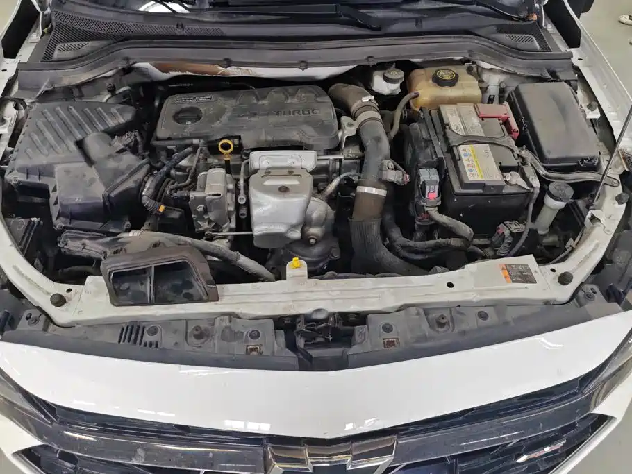 Chevrolet Monza — миниатюра 10