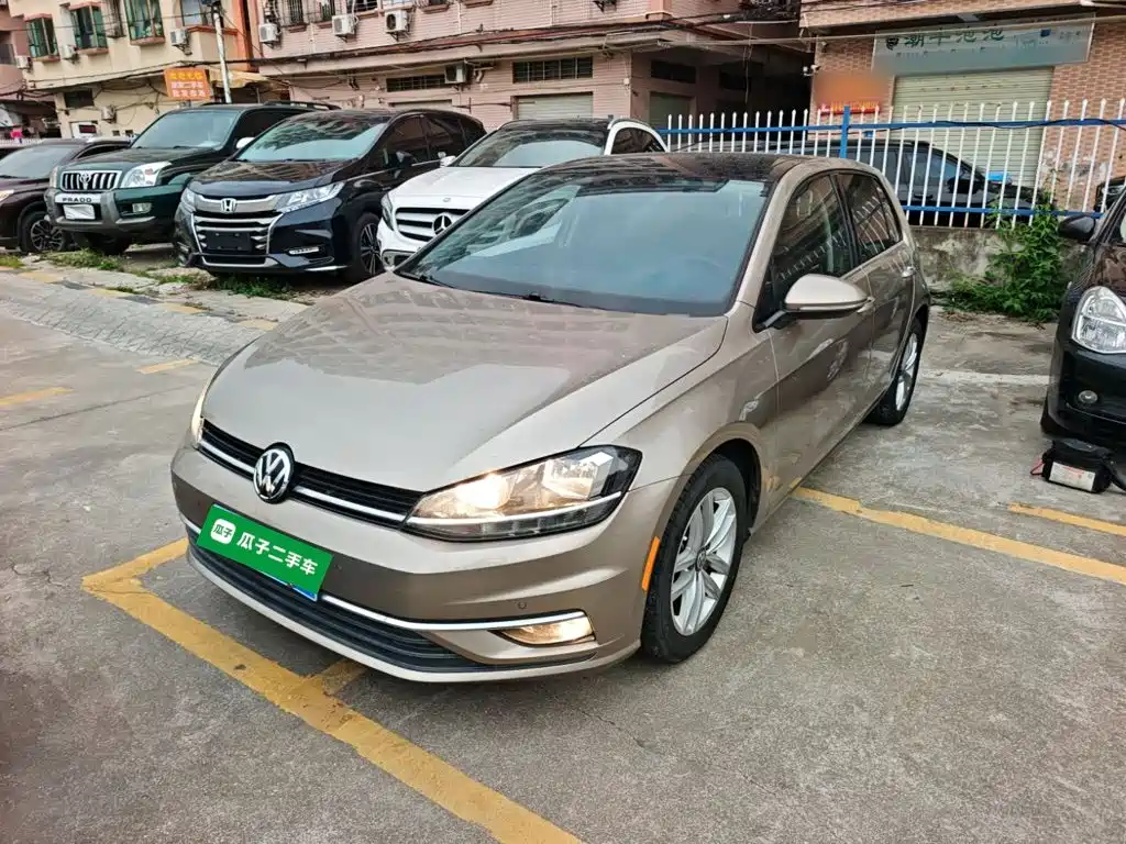 Volkswagen Golf 2018 230TSI AT Comfort