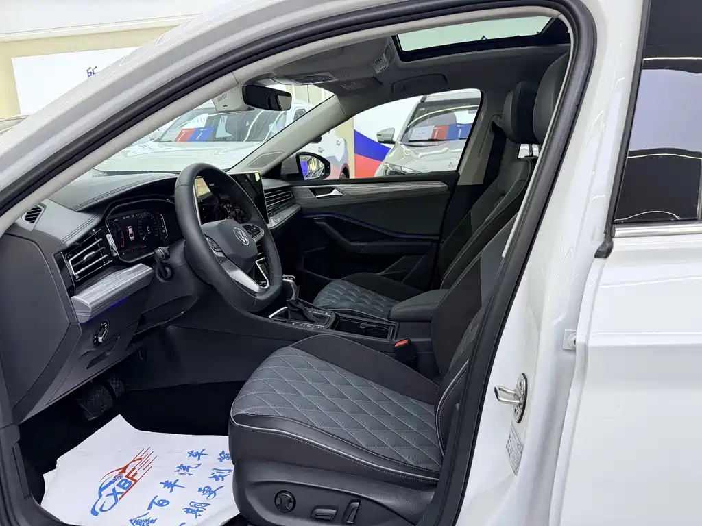 Volkswagen Sagitar — миниатюра 4